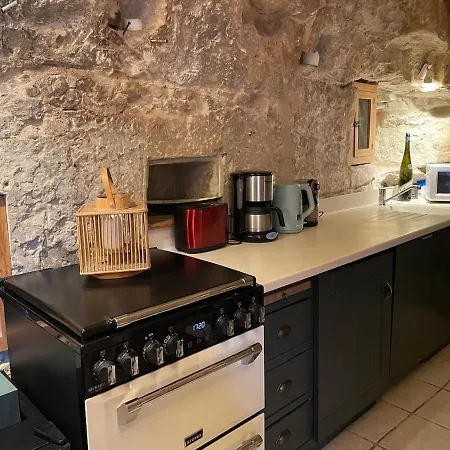 Vakantiehuis Experience Troglodyte De Charme & D'art De Vivre Le Puy-Notre-Dame