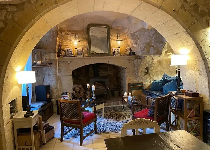 Experience Troglodyte De Charme & D'art De Vivre Holiday home