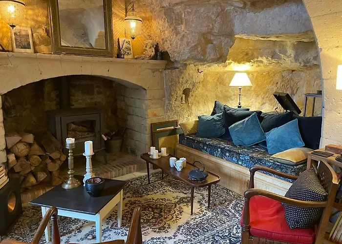 Holiday home Experience Troglodyte De Charme & D'art De Vivre