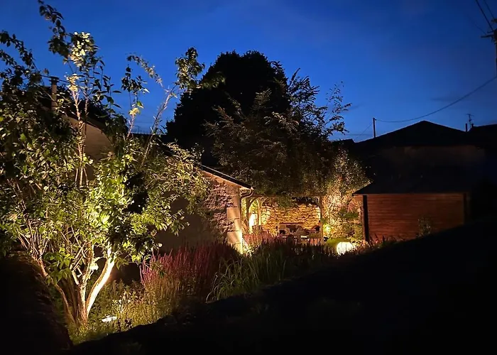 Holiday home Experience Troglodyte De Charme & D'art De Vivre Le Puy-Notre-Dame